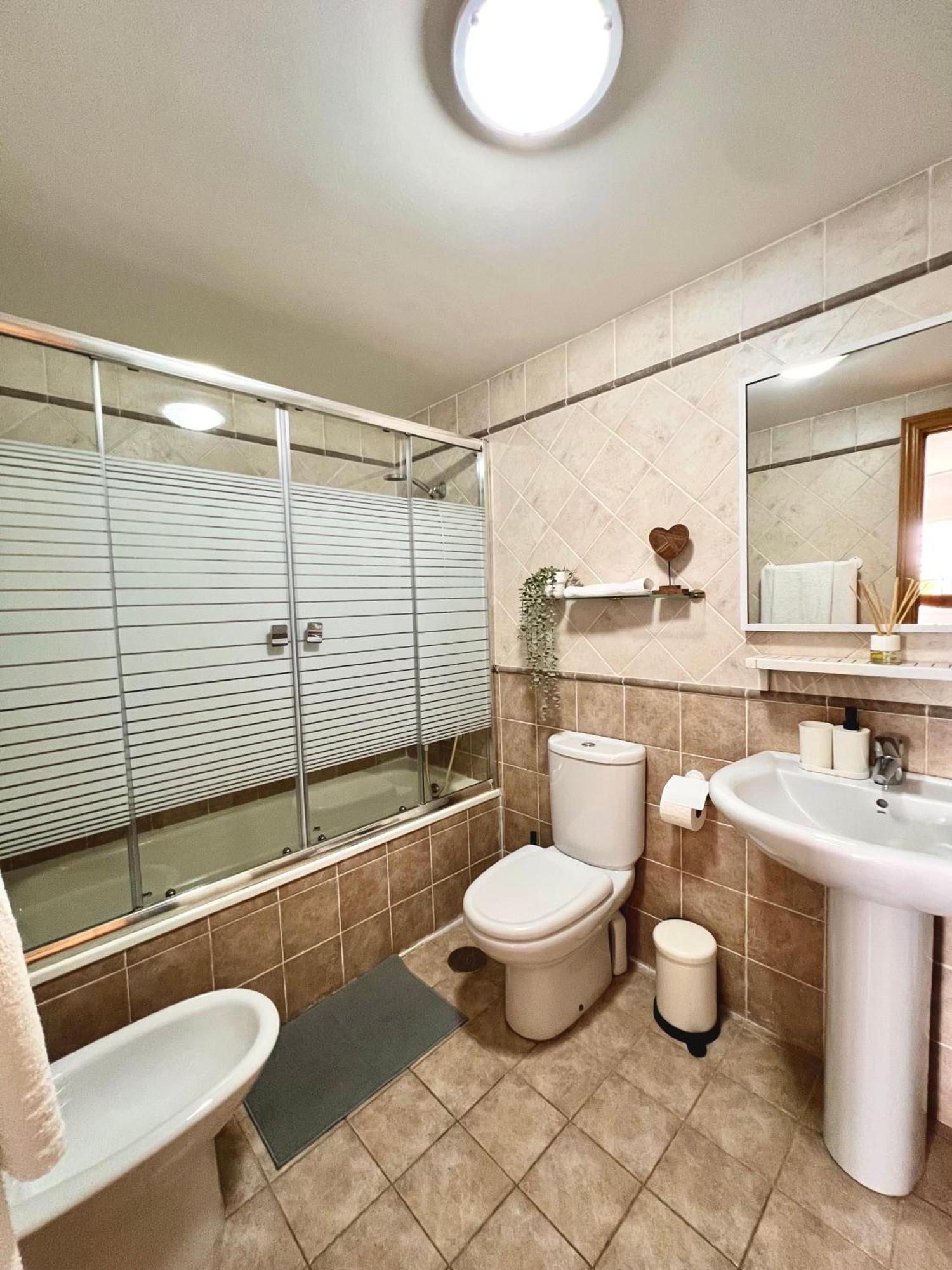 Casa Baviera Golf & Beach Caleta De Velez Eksteriør bilde